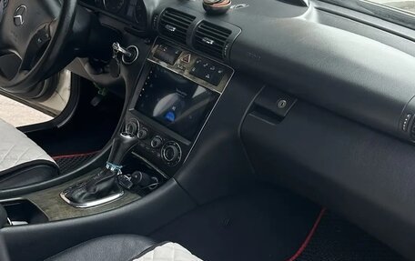 Mercedes-Benz C-Класс, 2006 год, 700 000 рублей, 11 фотография