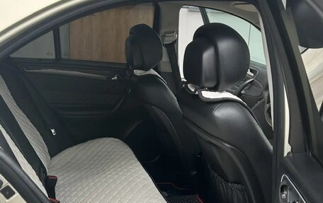 Mercedes-Benz C-Класс, 2006 год, 700 000 рублей, 12 фотография