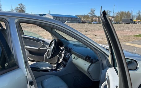 Mercedes-Benz C-Класс, 2003 год, 390 000 рублей, 6 фотография