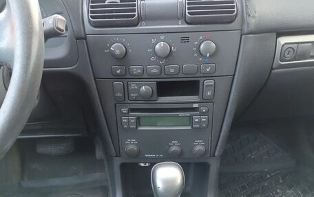 Volvo V40 I, 2003 год, 250 000 рублей, 2 фотография