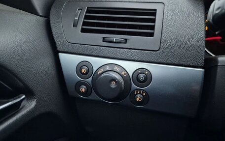 Opel Astra H, 2011 год, 745 000 рублей, 3 фотография