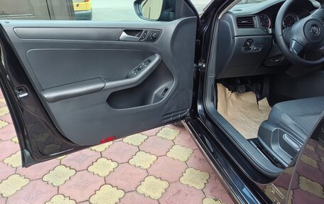 Volkswagen Jetta VI, 2013 год, 995 000 рублей, 7 фотография