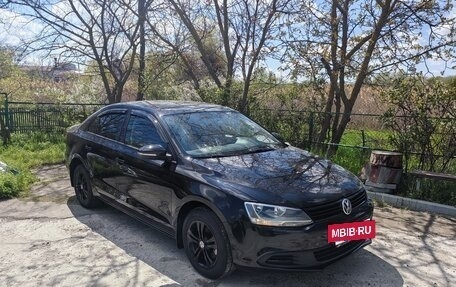 Volkswagen Jetta VI, 2013 год, 995 000 рублей, 17 фотография