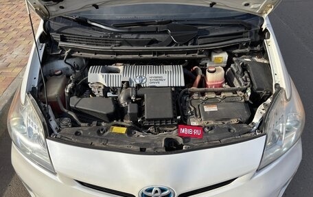 Toyota Prius, 2015 год, 1 500 000 рублей, 11 фотография