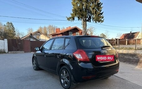 KIA cee'd I рестайлинг, 2010 год, 670 000 рублей, 3 фотография