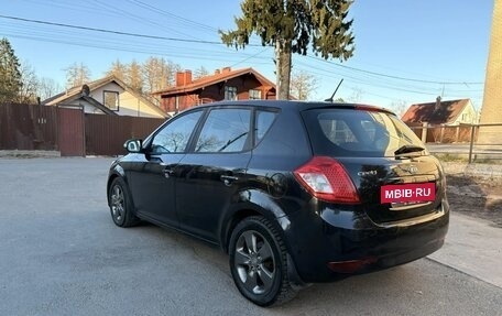 KIA cee'd I рестайлинг, 2010 год, 670 000 рублей, 4 фотография