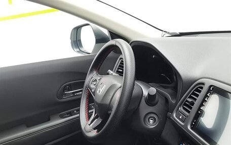 Honda Vezel, 2021 год, 1 350 000 рублей, 8 фотография