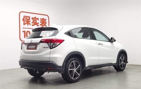 Honda Vezel, 2021 год, 1 350 000 рублей, 3 фотография