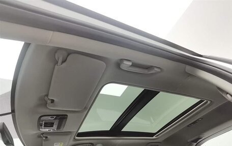 Honda Vezel, 2021 год, 1 350 000 рублей, 15 фотография