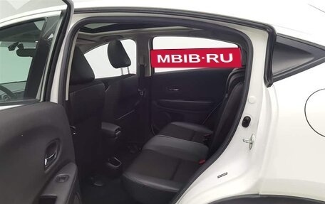 Honda Vezel, 2021 год, 1 350 000 рублей, 10 фотография