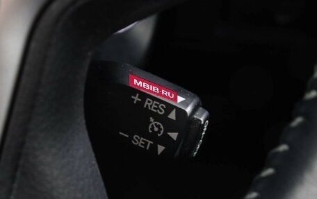 Toyota Land Cruiser Prado 150 рестайлинг 2, 2018 год, 4 799 000 рублей, 15 фотография