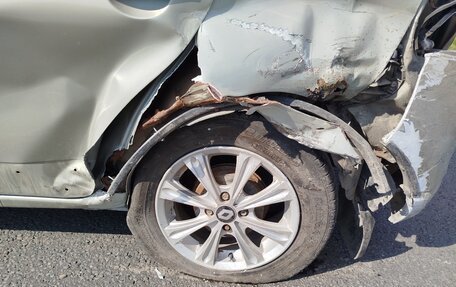 Renault Sandero I, 2011 год, 300 000 рублей, 2 фотография