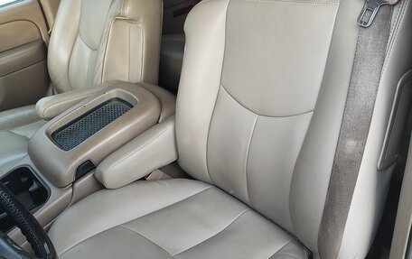 Chevrolet Tahoe II, 2005 год, 1 050 000 рублей, 10 фотография