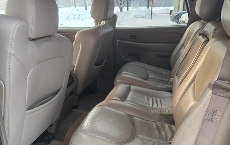 Chevrolet Tahoe II, 2005 год, 1 050 000 рублей, 11 фотография