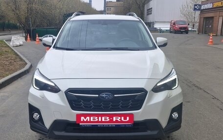 Subaru XV II, 2019 год, 2 400 000 рублей, 2 фотография