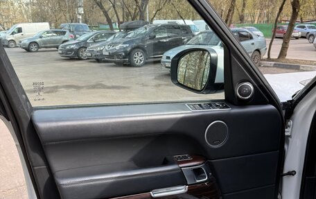 Land Rover Range Rover IV рестайлинг, 2014 год, 3 300 000 рублей, 19 фотография