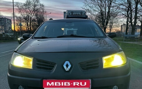 Renault Megane II, 2006 год, 242 000 рублей, 2 фотография