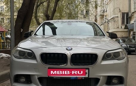 BMW 5 серия, 2012 год, 1 950 000 рублей, 2 фотография