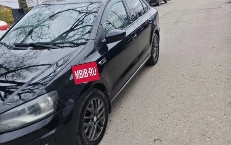 Volkswagen Polo VI (EU Market), 2017 год, 995 000 рублей, 3 фотография