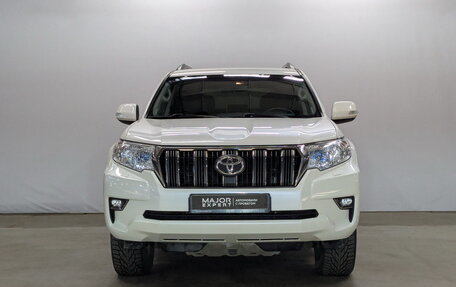 Toyota Land Cruiser Prado 150 рестайлинг 2, 2020 год, 6 175 000 рублей, 2 фотография