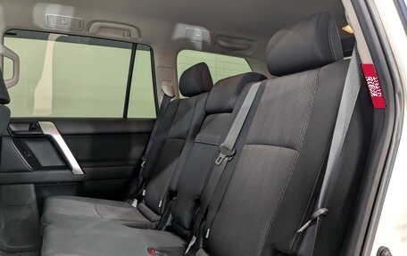 Toyota Land Cruiser Prado 150 рестайлинг 2, 2020 год, 6 175 000 рублей, 12 фотография