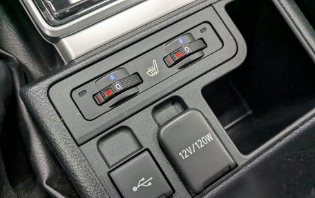 Toyota Land Cruiser Prado 150 рестайлинг 2, 2020 год, 6 175 000 рублей, 29 фотография