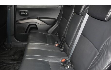 Mitsubishi Outlander III рестайлинг 3, 2011 год, 1 224 000 рублей, 7 фотография