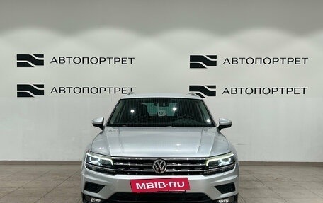 Volkswagen Tiguan II, 2018 год, 2 599 000 рублей, 10 фотография
