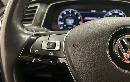 Volkswagen Tiguan II, 2018 год, 2 599 000 рублей, 22 фотография