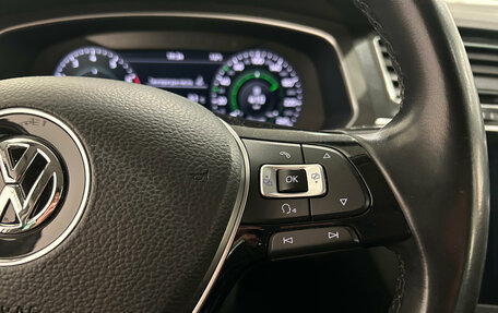 Volkswagen Tiguan II, 2018 год, 2 599 000 рублей, 23 фотография