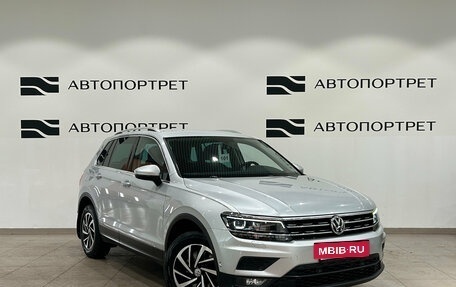 Volkswagen Tiguan II, 2018 год, 2 599 000 рублей, 9 фотография