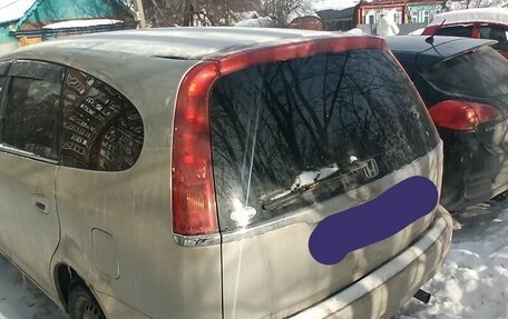 Honda Stream I рестайлинг, 2002 год, 250 000 рублей, 4 фотография