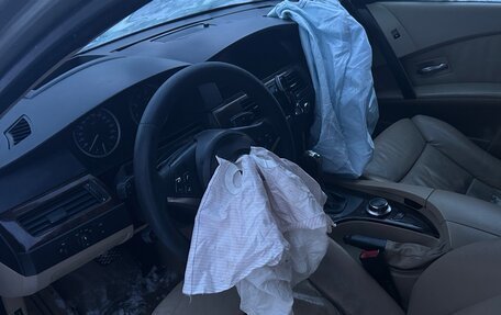 BMW 5 серия, 2006 год, 650 000 рублей, 12 фотография