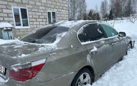 BMW 5 серия, 2006 год, 650 000 рублей, 8 фотография