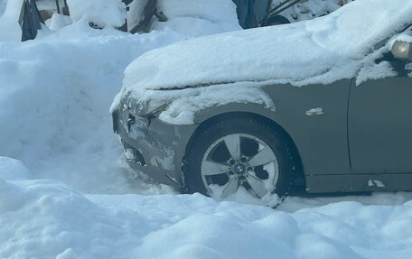 BMW 5 серия, 2006 год, 650 000 рублей, 22 фотография