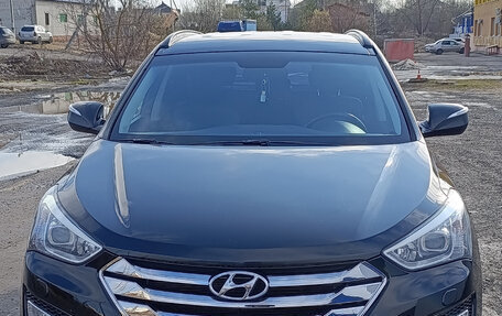 Hyundai Santa Fe III рестайлинг, 2013 год, 1 900 000 рублей, 1 фотография