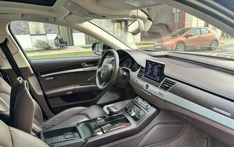 Audi A8, 2016 год, 3 250 000 рублей, 10 фотография