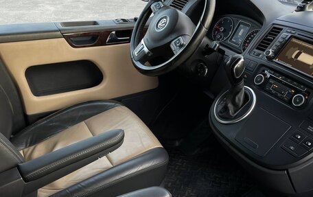 Volkswagen Multivan T5, 2015 год, 2 550 000 рублей, 9 фотография