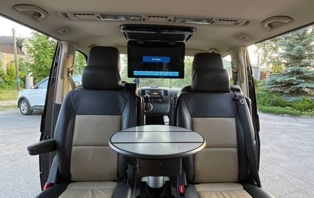 Volkswagen Multivan T5, 2015 год, 2 550 000 рублей, 13 фотография