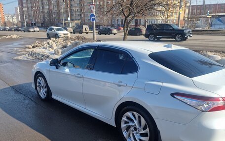 Toyota Camry, 2021 год, 2 399 000 рублей, 2 фотография