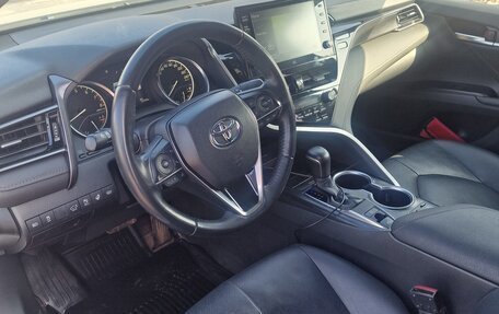 Toyota Camry, 2021 год, 2 399 000 рублей, 5 фотография