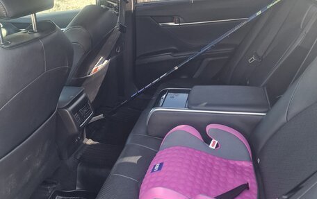 Toyota Camry, 2021 год, 2 399 000 рублей, 8 фотография