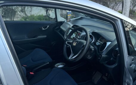 Honda Fit III, 2009 год, 670 000 рублей, 9 фотография