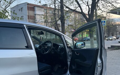 Honda Fit III, 2009 год, 670 000 рублей, 20 фотография