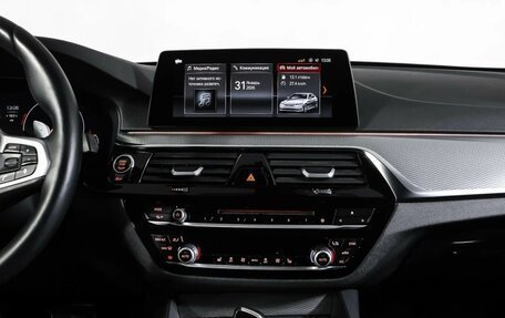 BMW 5 серия, 2019 год, 4 150 000 рублей, 14 фотография