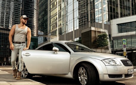 Audi TT, 2002 год, 800 000 рублей, 2 фотография