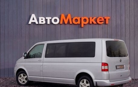 Volkswagen Caravelle T5, 2008 год, 1 690 000 рублей, 4 фотография
