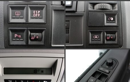 Volkswagen Caravelle T5, 2008 год, 1 690 000 рублей, 15 фотография