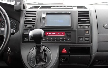 Volkswagen Caravelle T5, 2008 год, 1 690 000 рублей, 8 фотография