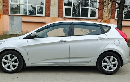 Hyundai Solaris II рестайлинг, 2015 год, 900 000 рублей, 8 фотография